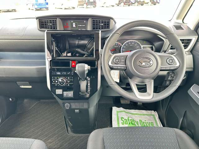 トール1.0 カスタムG 4WD