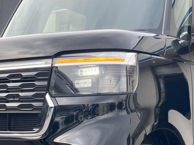 �yLED�w�b�h���C�g�z���V����ԑ��s�����ǍD�Ȏ��E���m�ۂ����S���ĉ^�]�ł��鍂�P�xLED�w�b�h���C�g�𑕔�!�_�����x�������A����d�͂��}�����Ă��܂��B