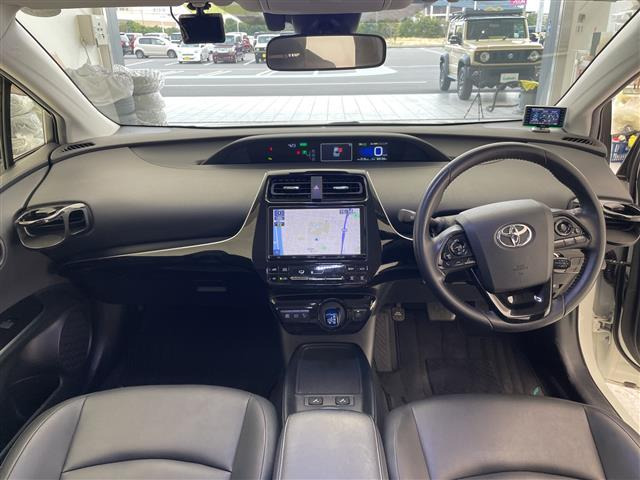 プリウス1.8 S ツーリングセレクション