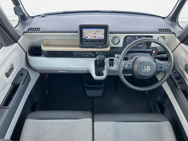 N-BOXベースグレード