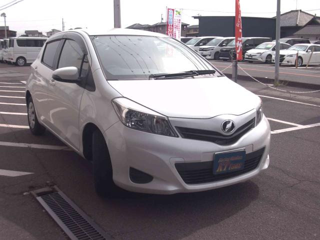 ヴィッツ1.3 F スマートストップパッケージ