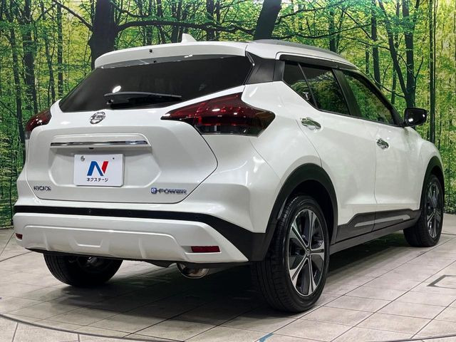 ☆全国のネクステージからお取り寄せが可能※!遠方の店舗に展示してあるクルマが気になる場合も、最寄りの店舗でご覧いただくことが可能です!是非私たちに要望をお聞かせください!※別途費用