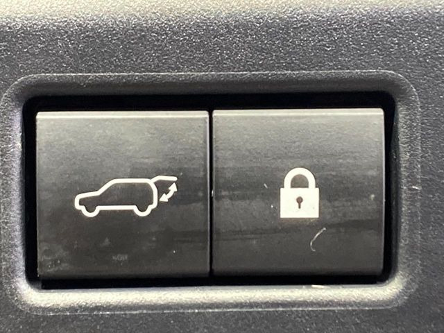 �y�p���[�o�b�N�h�A�z�X�}�[�g�L�[��^�]�Ȃ̃{�^�������������Ń��A�Q�[�g�������ŊJ���܂�!�ו��������Ă��鎞��A�����ʒu�ɂ���o�b�N�h�A��߂�ۂɕ֗��ȋ@�\�ł���