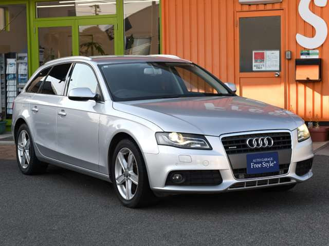 A4アバント2.0 TFSI クワトロ SEパッケージ 4WD