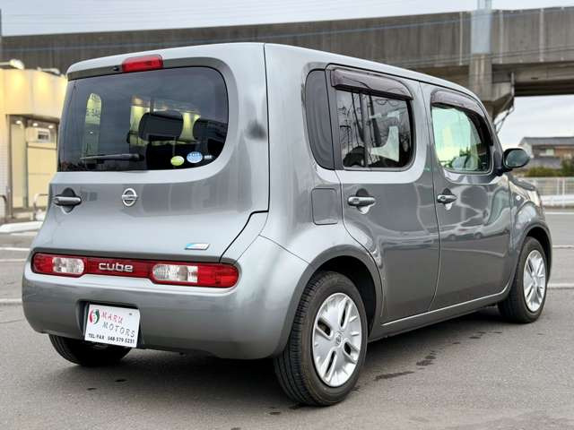 ���X�͍s�c�����R���̊��ˌ����_�̋߂��ɓX�܂��������܂��B���Ԃł��A�N�Z�X���₷���ꏊ�Ɍ�����܂��B�d�Ԃł��z���̍ۂ��Ŋ���JR���������w�܂ł��}���ɎQ��܂��B���C�y�ɂ��₢���킹������!