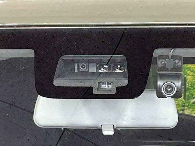 �y�X�Y�L �Z�[�t�e�B�T�|�[�g�z���s���ɑO���̎ԗ�����F�����A�Փ˂������Ȏ��͌x��ƃu���[�L�ŏՓˉ���Ɣ�Q�y�����A�V�X�g�B�����S�Ƀh���C�u�����y���݂��������܂��B