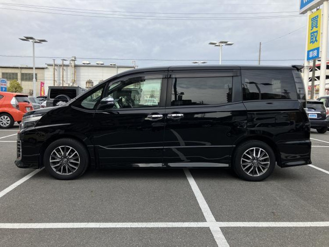 ヴォクシー2.0 ZS 煌II