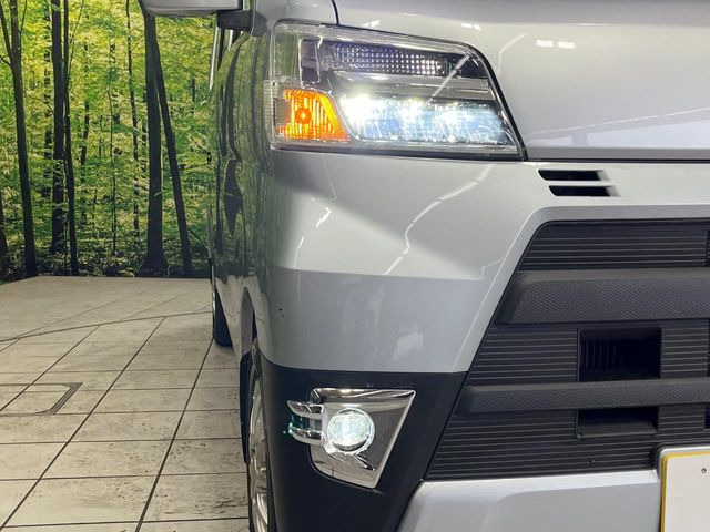 �yLED�w�b�h���C�g�z���V����ԑ��s�����ǍD�Ȏ��E���m�ۂ����S���ĉ^�]�ł��鍂�P�xLED�w�b�h���C�g�𑕔�!�_�����x�������A����d�͂��}�����Ă��܂��B