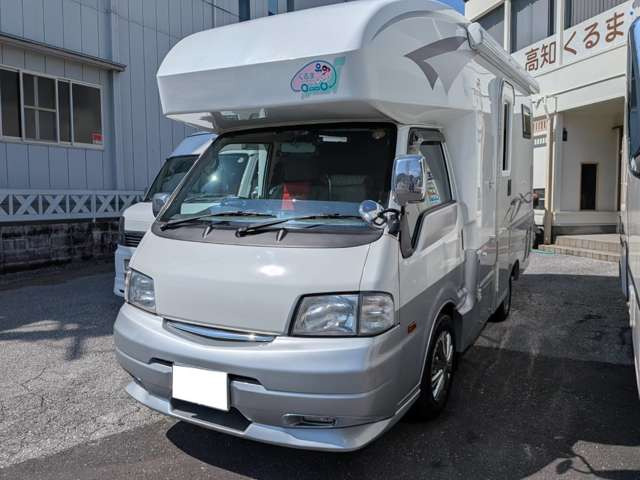 ボンゴトラックキャンピング