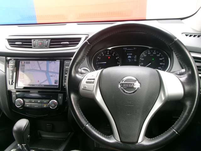 エクストレイル2.0 20X ハイブリッド ブラックエクストリーマーX エマージェンシーブレーキPKG 4WD