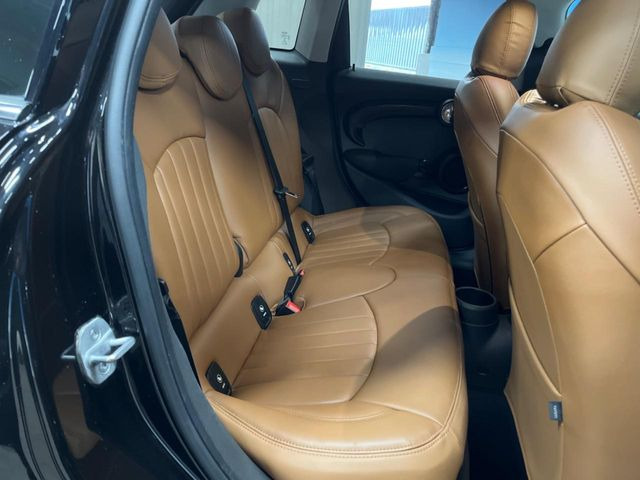 ���㕔���Ȃ��C�ɂȂ�悤�ȃL�Y�E�����ւ��蓙�A�傫�ȃ_���[�W�͂Ȃ��A�ǍD�ȏ�Ԃł��B