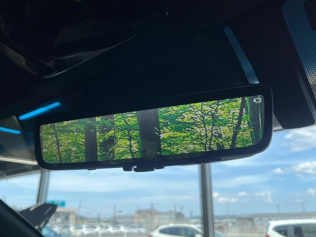 �y�f�W�^���C���i�[�~���[�z��Ȃ̑傫�ȉו��⓯��҂Ō�����m�F���Â炢���ł����S!�J�������B�e�����ԗ�����̉f�������[���~���[���ɕ\���B�N���A�Ȏ��E�ŏ󋵂̊m�F���\�ł�!