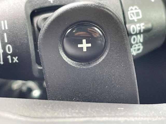 ���X�e�A�����O�p�h���V�t�g:�N�C�b�N�ȃV�t�g���삪�\!���X�|���X�������A���Ȃ��̃M�A�ϑ��ɂ�������Ƃ��Ă��Ă���܂�!���Ԃƈ�̂ƂȂ�鑕���ł��B