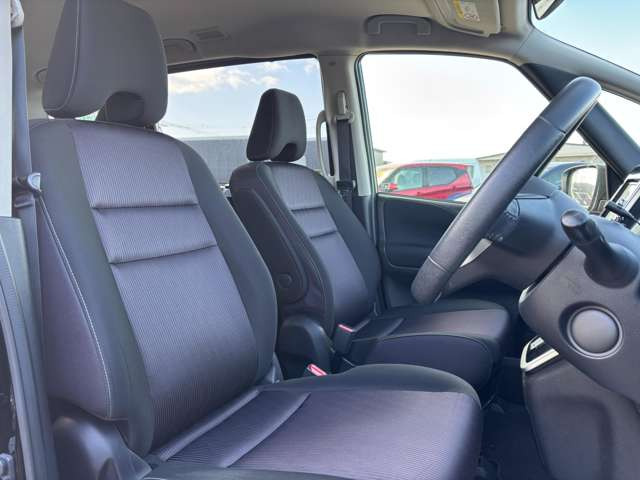 セレナ2.0 ハイウェイスター VセレクションII 4WD