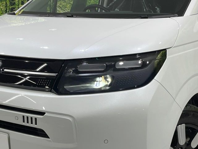 �yLED�w�b�h���C�g�z���V����ԑ��s�����ǍD�Ȏ��E���m�ۂ����S���ĉ^�]�ł��鍂�P�xLED�w�b�h���C�g�𑕔�!�_�����x�������A����d�͂��}�����Ă��܂��B