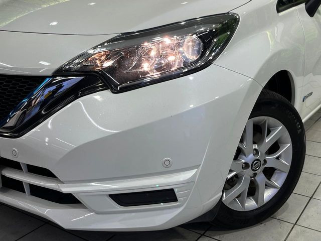 ��Ԃ�r�V���ɂ��ǍD�Ȏ��E�ň��S�ȑ��s������]�������ɂ́y���P�xLED�w�b�h���C�g�z�̎�t����������!�����̂��q�l�ɂ��D�]���������Ă���܂���