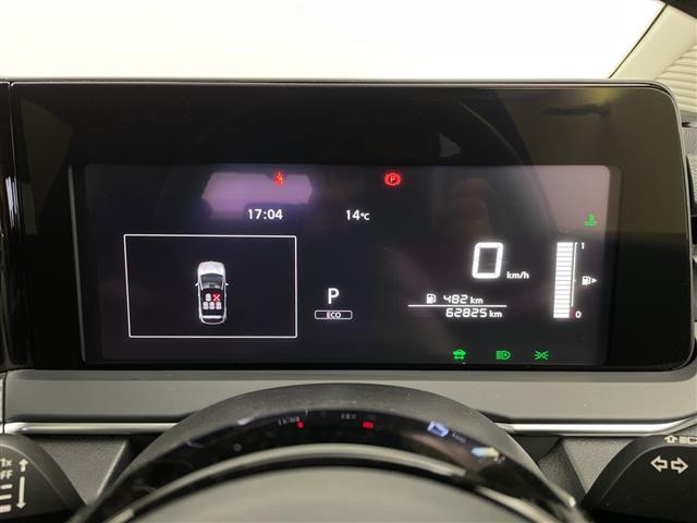 ノート1.2 X FOUR 4WD