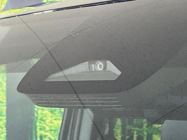 ヴォクシー1.8 ハイブリッド S-Z