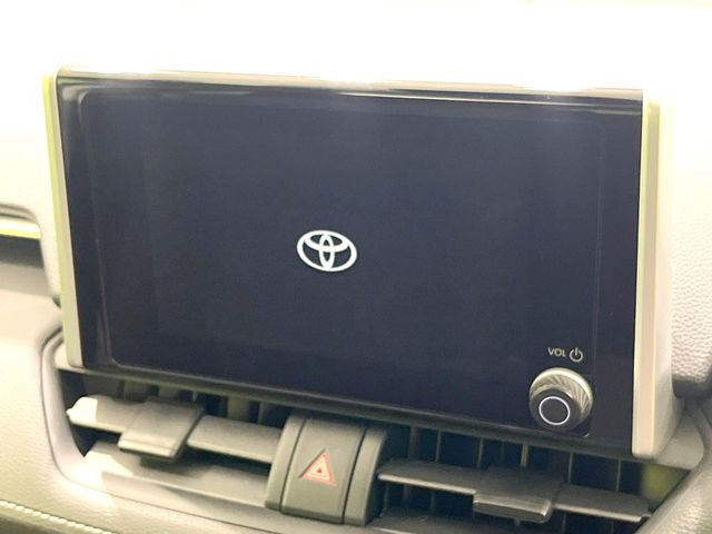 【8インチ ディスプレイオーディオ】大画面のディスプレイはAppleCarPlayやAndroidAutoが利用可能。大きな画面でスマホナビアプリ等が利用いただけます♪