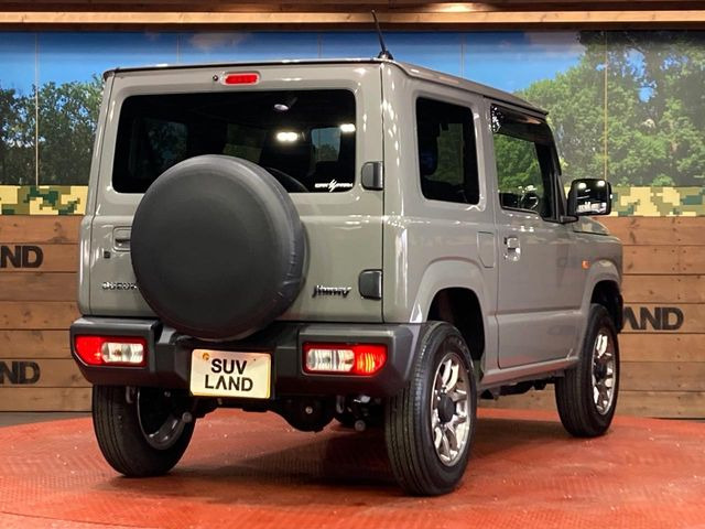 ☆全国のネクステージからお取り寄せが可能※!遠方の店舗に展示してあるクルマが気になる場合も、最寄りの店舗でご覧いただくことが可能です!是非私たちに要望をお聞かせください!※別途費用