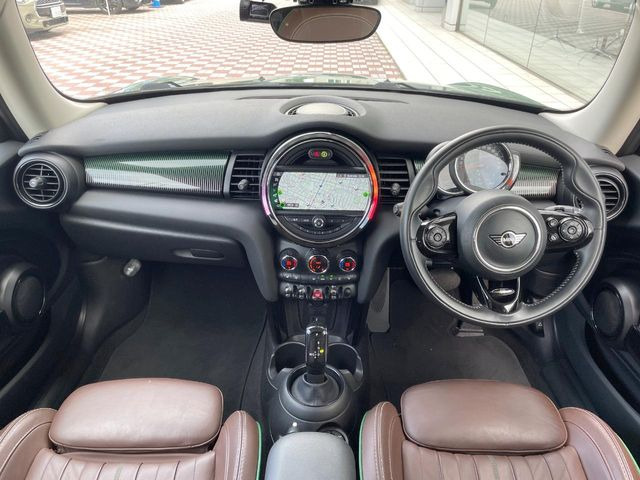 �A���ԃO���[�v���݌ɐ���2,000��!�S���̌n��X���烁�[�J�[�E�Ԏ��킸���Љ�o����̂ŁA���Ȃ��Ƀs�b�^���̂��Ԃ�������͂��ł���܂��͂��₢���킹��������