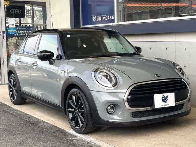 �������t�т̕ۏ؂̑��A���S�̍Œ�3�N�E���s�������ۏ�(�L��)�����p�ӁB�A���Ԃ����S���Ă��y���݂���������l�A�ۏؓ��e���[���͂������A�����_��&�I�C�������⃍�[�h�T�[�r�X���t�т��Ă���܂��B