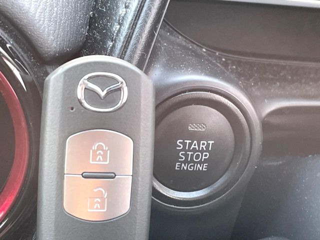 �y�A�h�o���X�g�L�[�z�J�o����|�P�b�g�ɓ��ꂽ�܂܂ł��h�A�̎{���E�������\�ȃX�}�[�g�L�[�𑕔��B�G���W���̃I���E�I�t�����J�M�����o���K�v����������Ƃ��Ă��֗��ł���