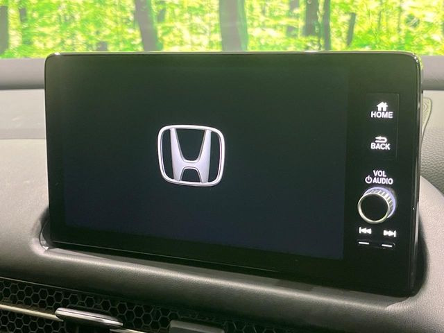 �yBOSE�T�E���h�V�X�e���t������9�^�i�r�z�[���̃i�r�@�\�͂������A���x�ȃ`���[�j���O�\�͂����ڂ���Ă���A�������ȉ��y�����y���݂��������܂���