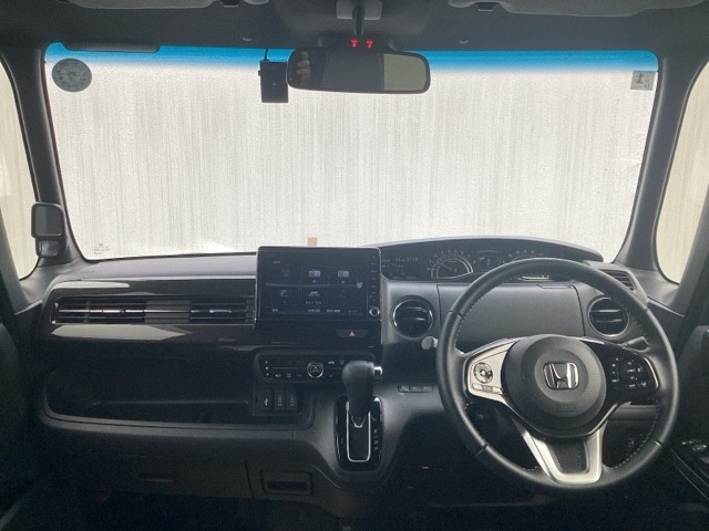 N-BOXカスタムG L ターボ ホンダセンシング 4WD