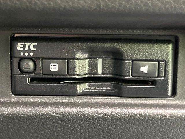 【ETC】高速道路の料金所をストレスなく通過!話題のスポットやサービスエリアに多い「スマートIC」利用時は必須のアイテムです。当店でセットアップを実施、ご納車当日からすぐにご利用いただけます!