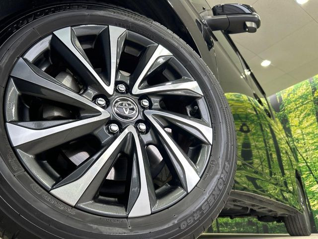 �y����17�C���`�A���~�z�C�[���z�O�ςɃ}�b�`���������A���~�z�C�[���𑕒����Ă���܂��B�e��ЊO�A���~�z�C�[����A�X�^�b�h���X�^�C�����戵�����Ă���܂��B���񂲑��k����������