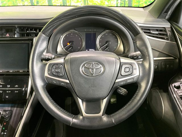 �y�����v�����X�e�A�����O�z�㎿�Ȋv���g�p���邱�ƂŁA��ɂ����������݂ƂĂ��^�]���₷���n���h���ł���