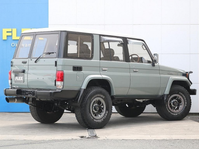 ランドクルーザー704.2 ZX ディーゼル 4WD