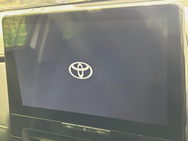 【10.5インチ ディスプレイオーディオ】大画面のディスプレイはAppleCarPlayやAndroidAutoが利用可能。大きな画面でスマホナビアプリ等が利用いただけます♪