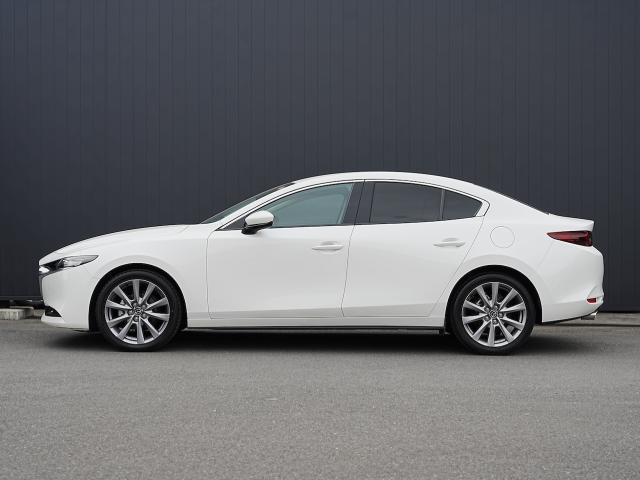 MAZDA3セダン1.5 15S ツーリング