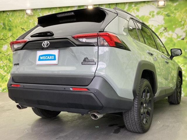 RAV42.0 アドベンチャー オフロードパッケージ II 4WD