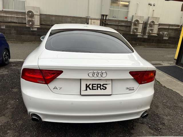 �e�[���r���[B�J�����E�p�[�N�Z���T�[������!!