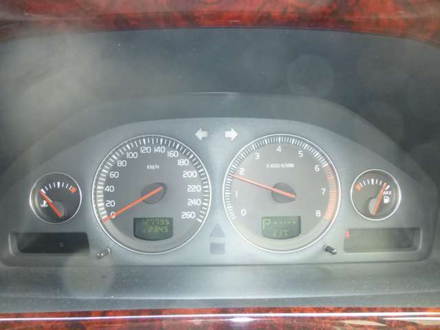 ���s���Ȗ�12.8��km�ł��B