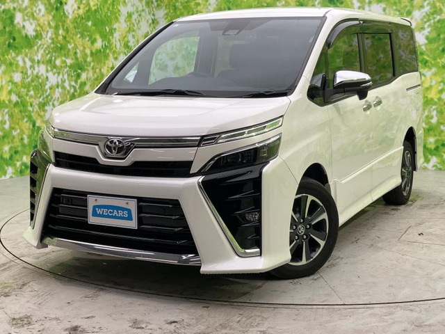 ヴォクシー2.0 ZS 煌III 4WD