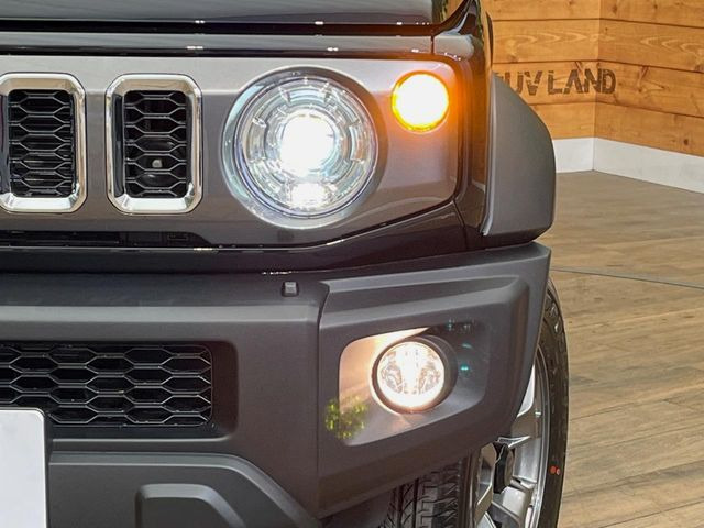 �yLED�w�b�h���C�g�z���V����ԑ��s�����ǍD�Ȏ��E���m�ۂ����S���ĉ^�]�ł��鍂�P�xLED�w�b�h���C�g�𑕔�!�_�����x�������A����d�͂��}�����Ă��܂��B