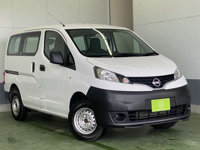 NV200バネットバン1.6 DX 4WD
