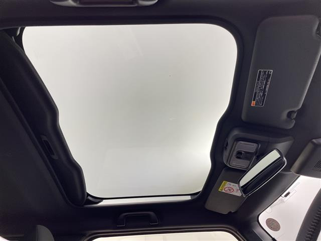 タフトG ダーククロム ベンチャー