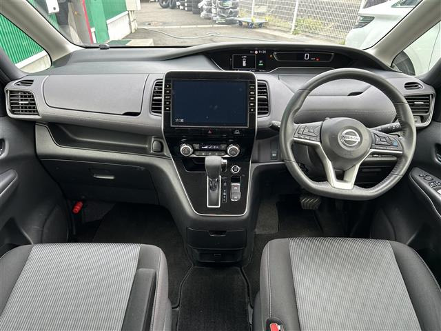 セレナ2.0 ハイウェイスターV