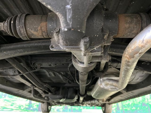 下回りがきれいなうちに、防錆加工の施工がオススメ。降雪地域はもちろん、沿岸部にお住いの方や、趣味でマリン・ウィンタースポーツをされる方にご好評いただいております。