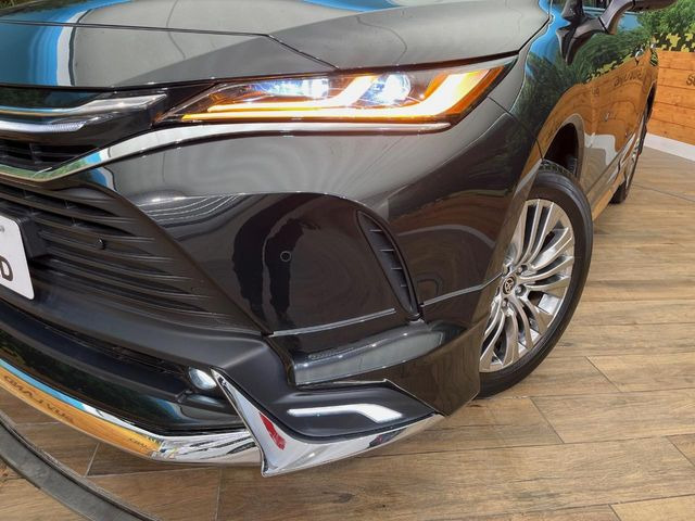 �y�O��LED�w�b�h���C�g�z�X�^�C���b�V���Ȍ����ڂ̎O��LED�w�b�h���C�g�𑕔���X�^�C�������łȂ��A��Ԃ̑��s�����E�ǍD�ň��S���Ă���肢�������܂��B