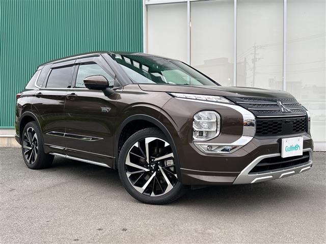 アウトランダーPHEV 2.4 P 4WD