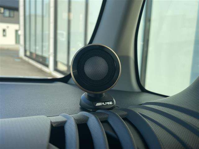 デリカミニT プレミアム 4WD