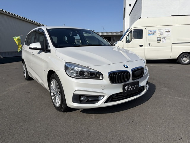 2シリーズグランツアラー218d ラグジュアリー