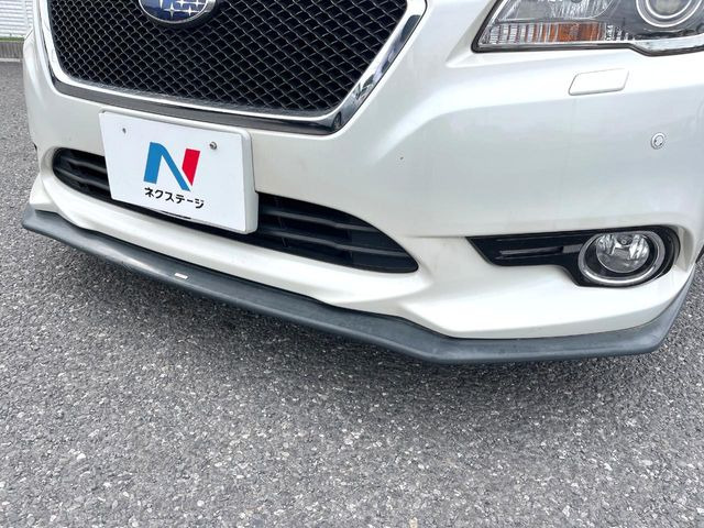 【STIエアロ】人気のSTIエアロを装備!クルマの外観がよりスタイリッシュになり、街中で存在感あふれる1台に♪将来買い替える時にもリセールに影響しやすく、価値ある人気の装備です!