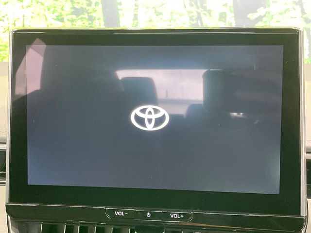 【10.5インチ ディスプレイオーディオ】大画面のディスプレイはAppleCarPlayやAndroidAutoが利用可能。大きな画面でスマホナビアプリ等が利用いただけます♪